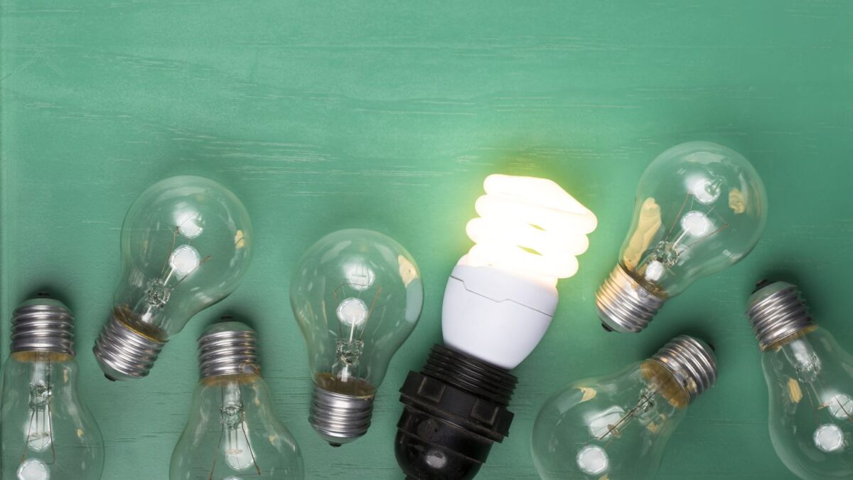 Como Reciclar Lampadas e Por quê Você Deveria?